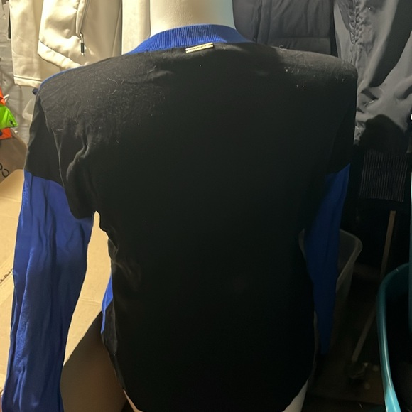 Michael Kors blue/black sweater - Picture 2 of 6